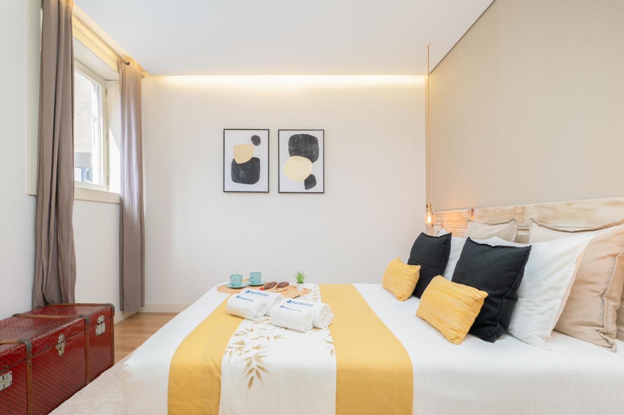 Host Wise - Colorful Bright Flat With Balcony Apartment ปอร์โต ห้อง รูปภาพ