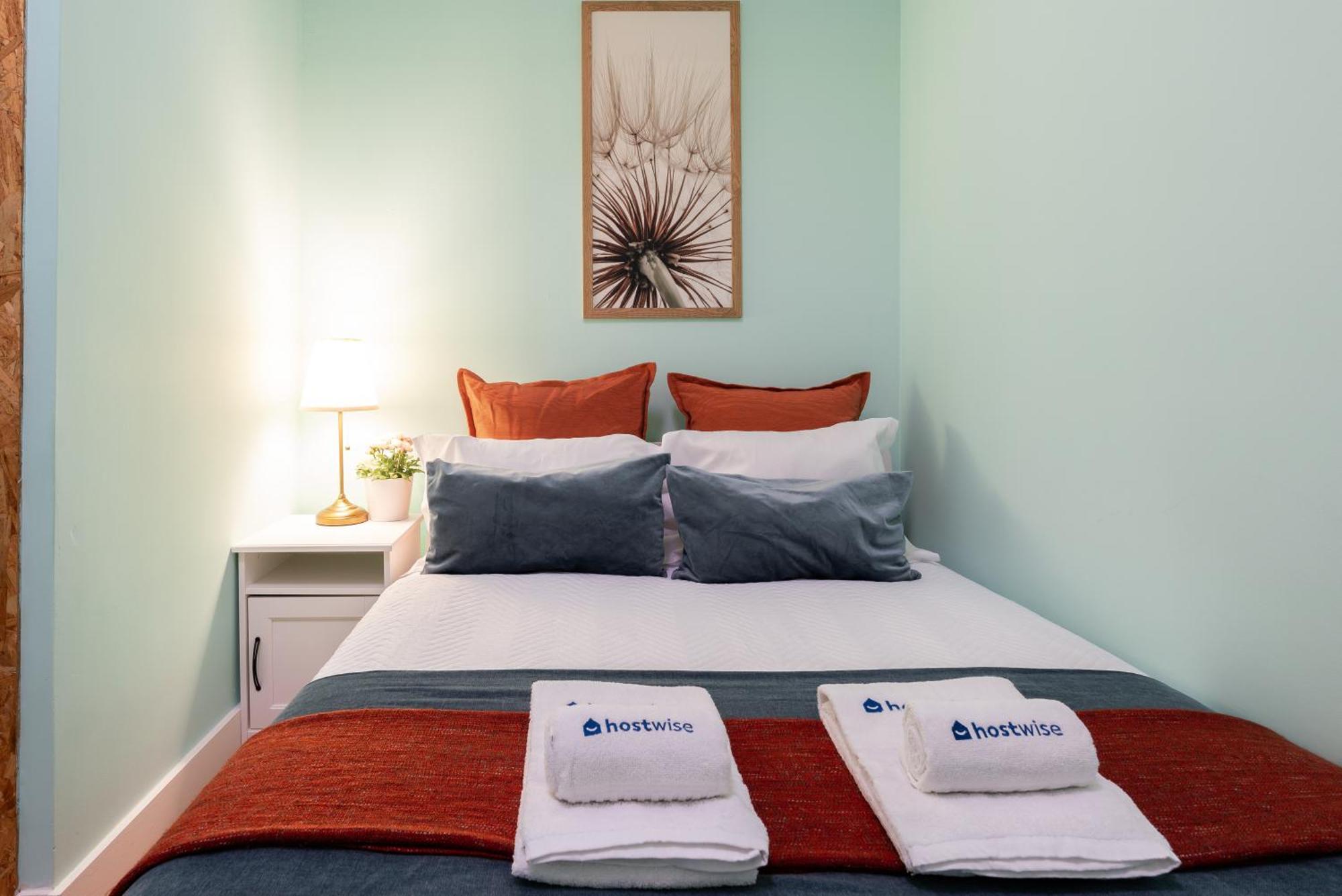 Host Wise - Colorful Bright Flat With Balcony Apartment ปอร์โต ห้อง รูปภาพ