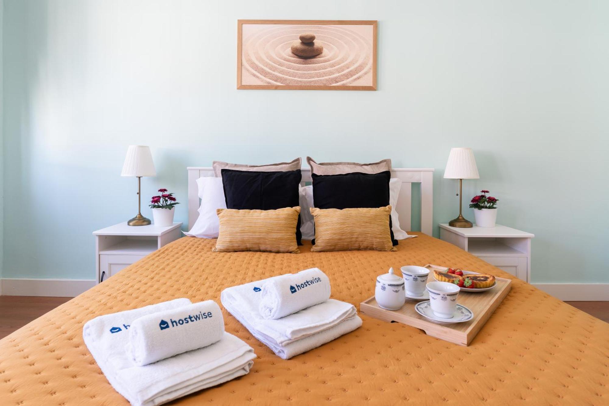 Host Wise - Colorful Bright Flat With Balcony Apartment ปอร์โต ห้อง รูปภาพ